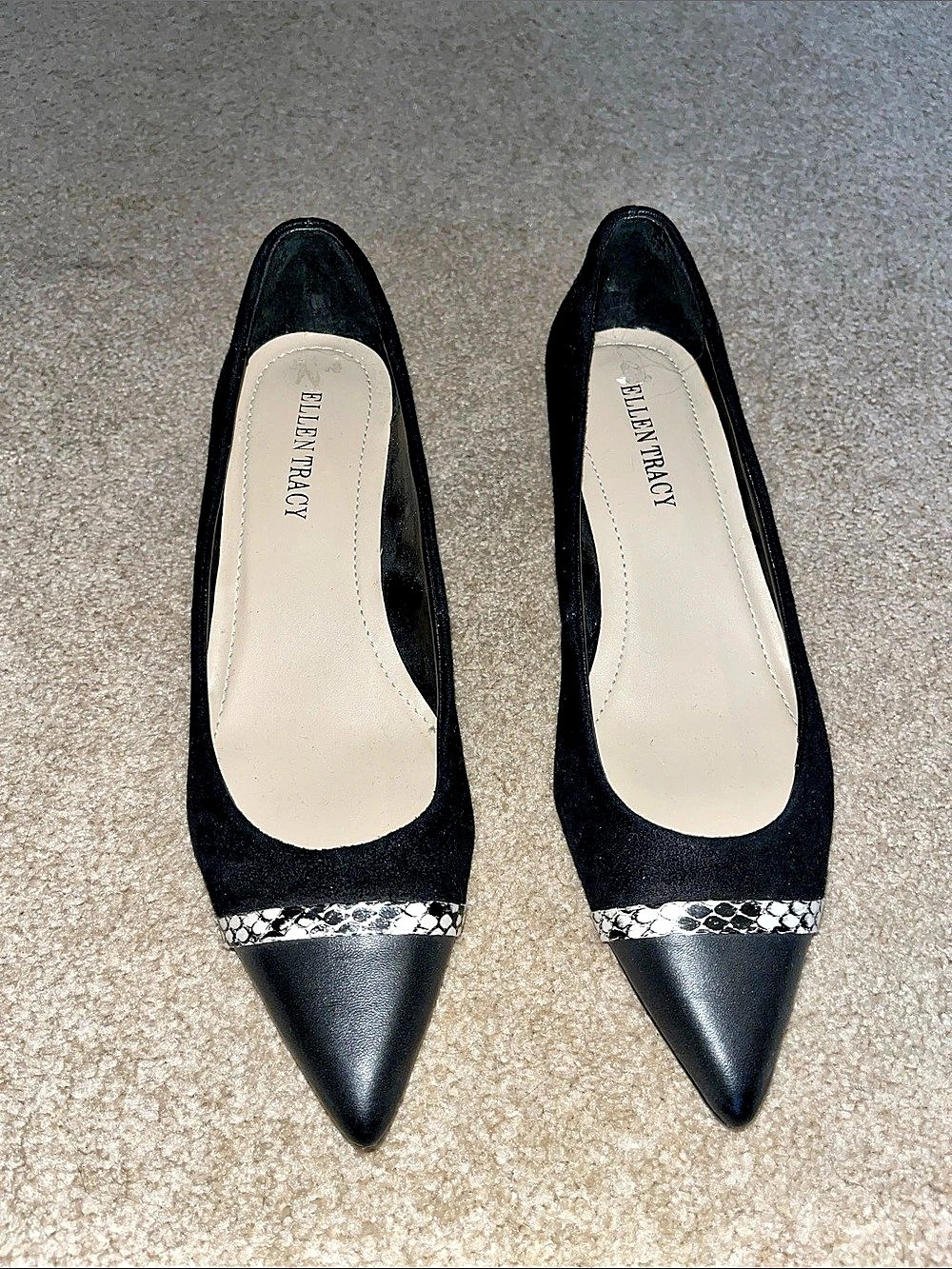 Ellen Tracy Black Pointed-Toe Heels